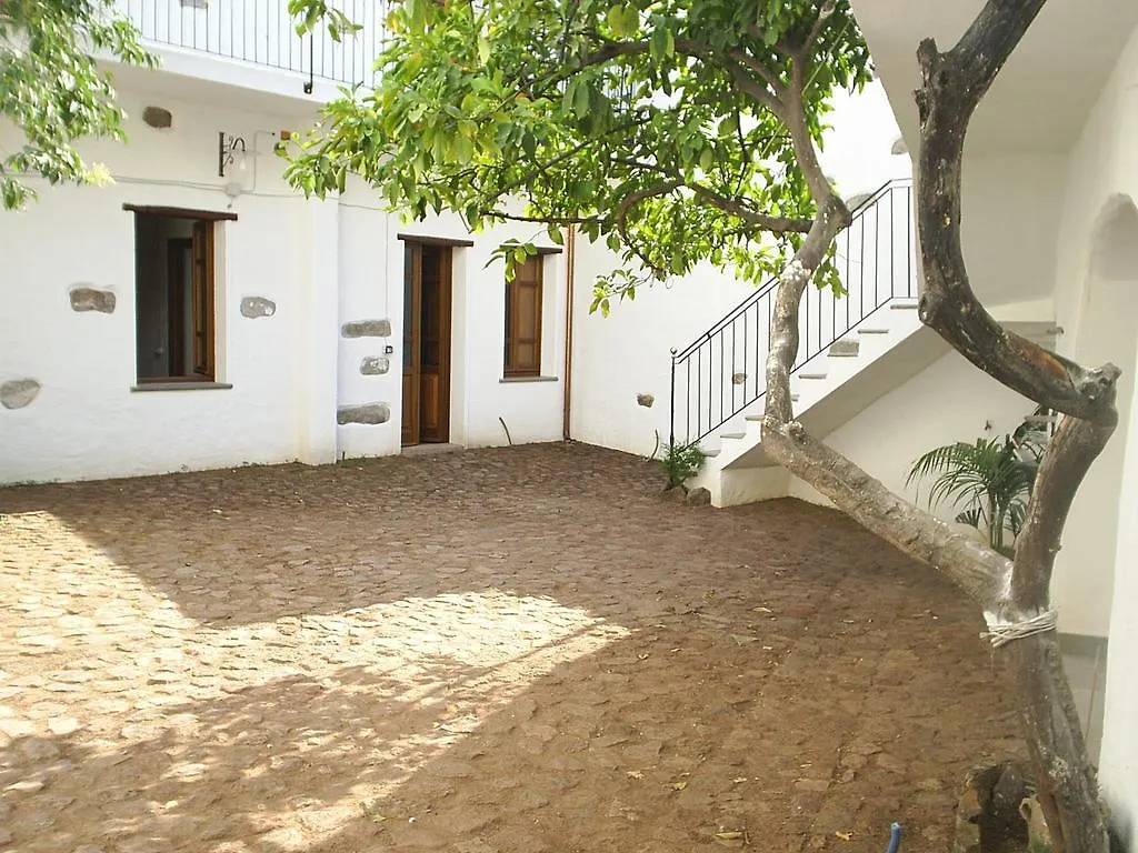 B&B Sa Corte Antica Dorgali 0*,  Italy